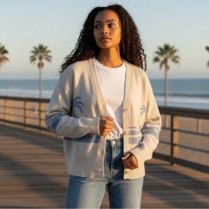 Miss Sparkling Cream and Blue‎ Palm Tree Boyfriend Cardigan Size M